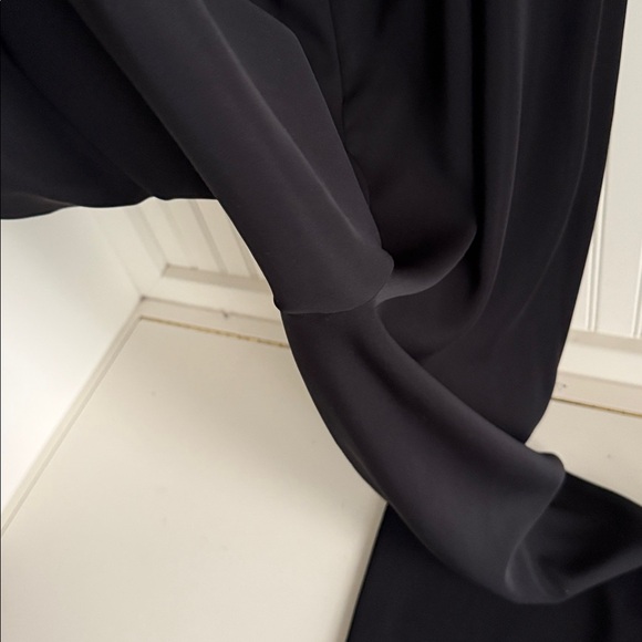 Babaton Aritzia Classic Black Sleeveless Jumpsuit - Picture 5 of 7